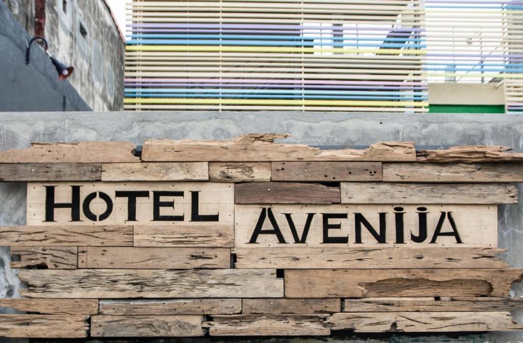 Hotel Avenija Olongapo Exterior photo
